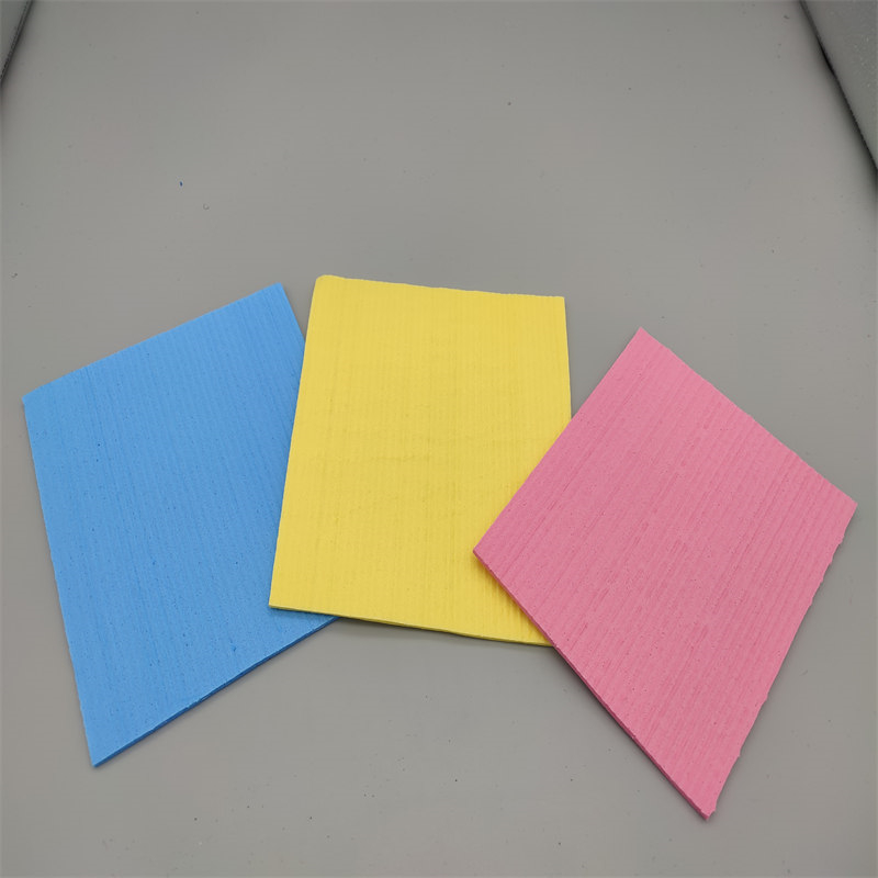 Biodegradable and Reusable Cellulose Cleaning Cloth